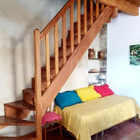 Gites 4 A 5 Personnes Saint-Rome-de-Tarn Bagian luar foto